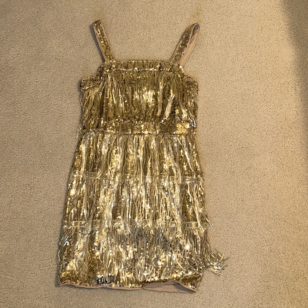 Good sequin and fring mini dress 🥂✨ NYE dress!!